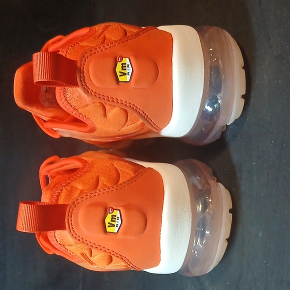 Nike Wmns Air Vapormax Plus 'GUAVA ICE' Womens-7  .100% Authentic! - Picture 5 of 14